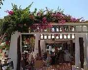 فندق Gorgona فاليراكي