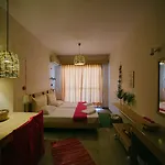 Отель Gorgona 2*
