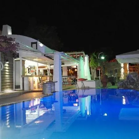 Ξενοδοχείο Gorgona 2*