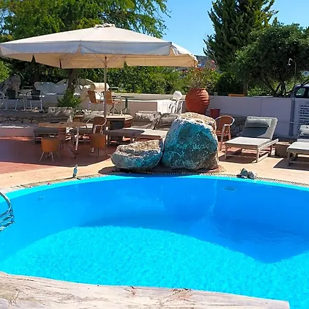 Hotel Gorgona 2*