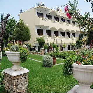 Ξενοδοχείο Gorgona Φαληράκι