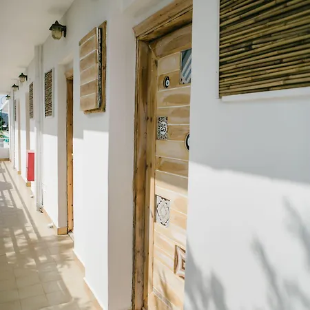 酒店 Gorgona 法里拉基